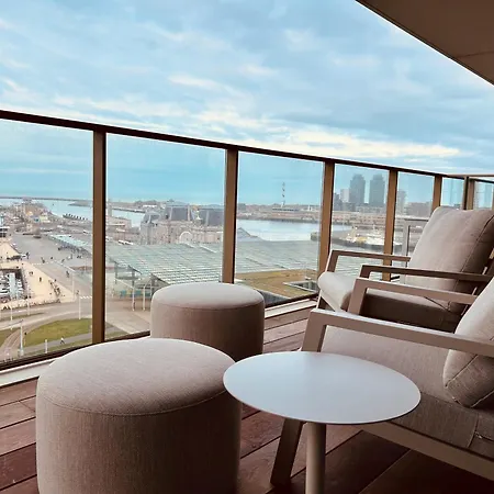 Cloud9 Sky Dist - Lux Large Terrace, Marina & Sea View In Center Appartement Oostende