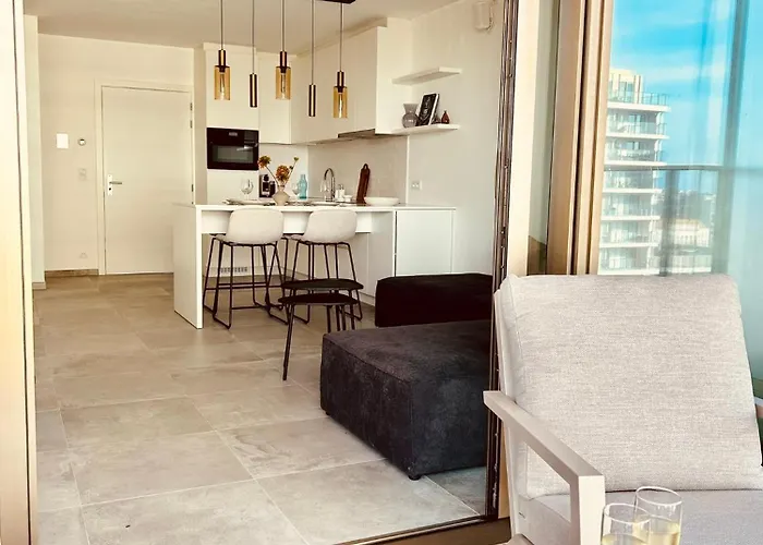 Cloud9 Sky Dist - Lux Large Terrace, Marina&sea View In Center *