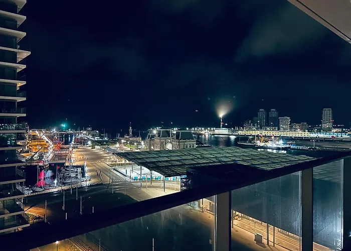 Cloud9 Sky Dist - Lux Large Terrace, Marina & Sea View In Center Apartment